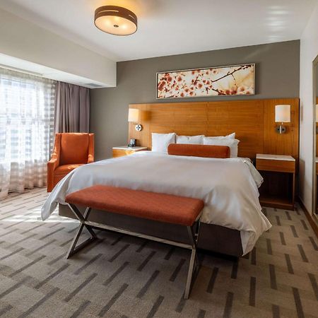 Radisson Hotel & Conference Centre Calgary Airport Екстериор снимка
